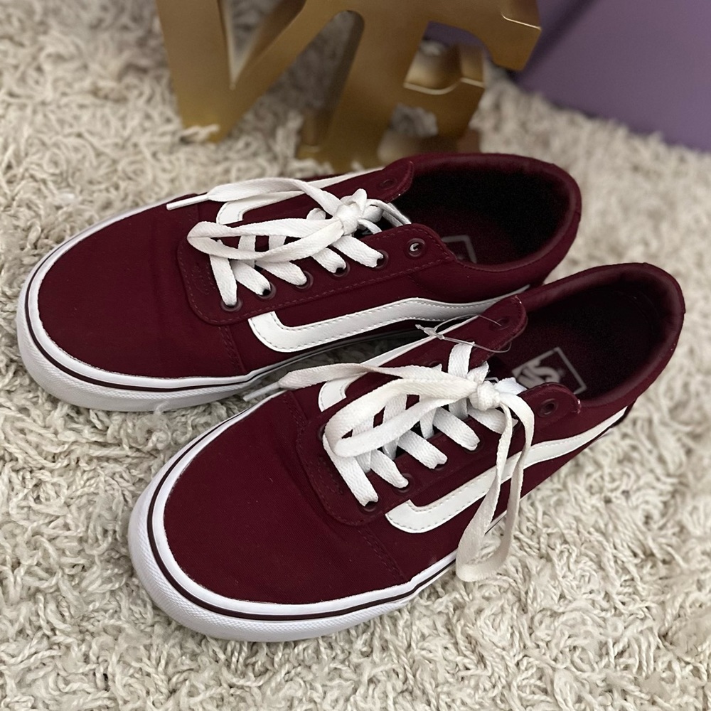 Women Burgundy Vans Size 8.5 Gently Used And Well Taken Care Of.